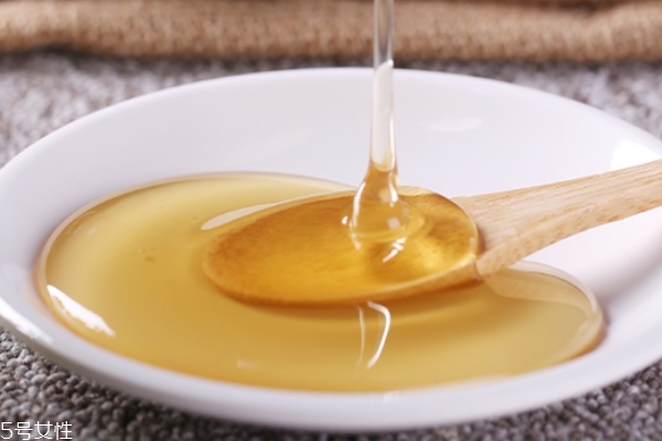 蜂蜜為什么不會壞 原來這么神奇 蜂蜜為什么不會壞 原來這么神奇