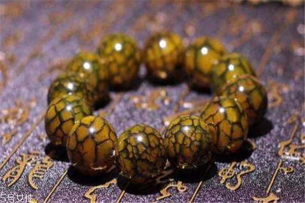 龍紋瑪瑙手串價(jià)格 正品非常昂貴