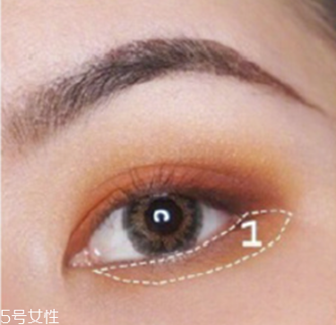黃色眼影怎么畫(huà) 暖黃色眼妝畫(huà)法 黃色眼影怎么畫(huà) 暖黃色眼妝畫(huà)法