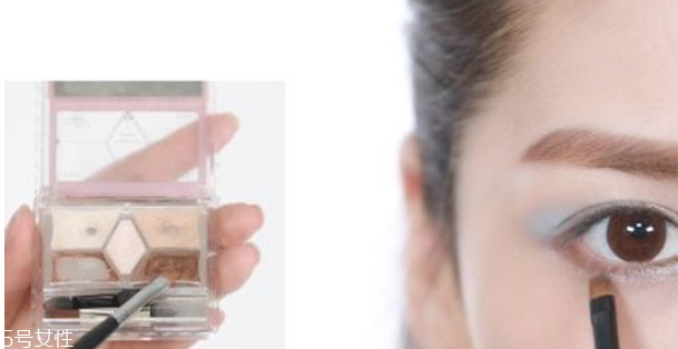 原宿妝怎么化 日系復(fù)古紅唇小惡魔妝容 原宿妝怎么化 日系復(fù)古紅唇小惡魔妝容