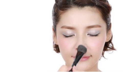 原宿妝怎么化 日系復(fù)古紅唇小惡魔妝容 原宿妝怎么化 日系復(fù)古紅唇小惡魔妝容