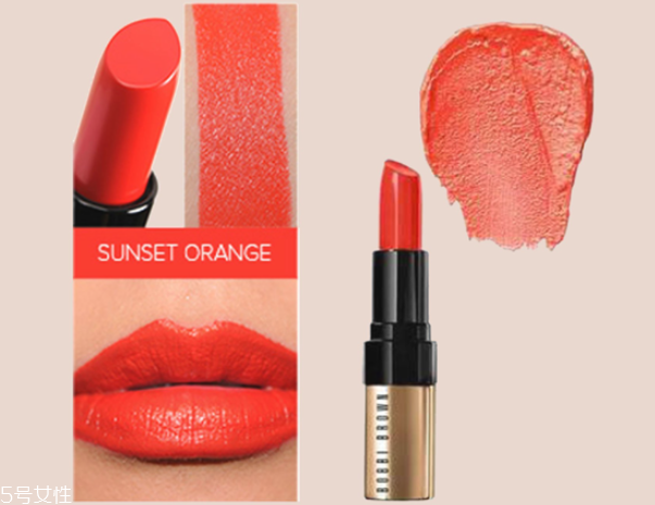 皮膚黑唇色深適合什么顏色的口紅 這些口紅你還沒買 皮膚黑唇色深適合什么顏色的口紅 這些口紅你還沒買