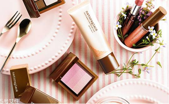 孕期口紅買哪個(gè)牌子好 好看又好吃的口紅 孕期口紅買哪個(gè)牌子好 好看又好吃的口紅