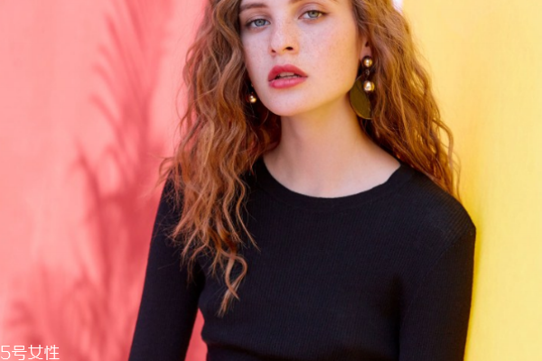 羊絨混紡是什么意思 一種面料名稱 羊絨混紡是什么意思 一種面料名稱