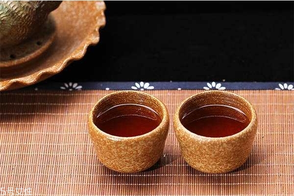 黑茶為什么能助眠 茶氨酸的作用 黑茶為什么能助眠 茶氨酸的作用