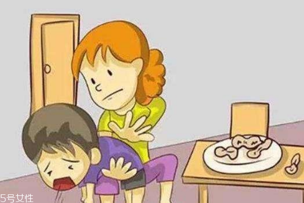 寶寶噎著的表現(xiàn)是什么 寶寶噎著癥狀 寶寶噎著的表現(xiàn)是什么 寶寶噎著癥狀