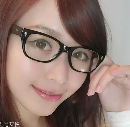 學(xué)生如何畫(huà)眼妝 搞懂7步驟清新又自然