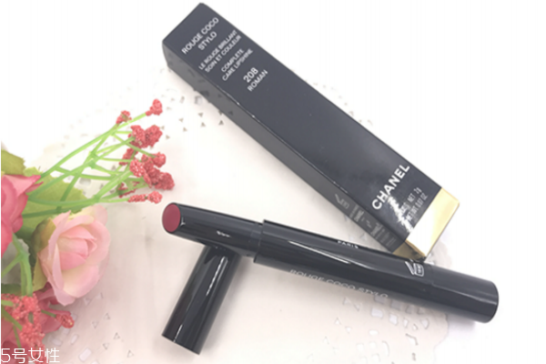 香奈兒口紅哪個(gè)顏色顯白 香奈兒口紅最火的色號(hào) 香奈兒口紅哪個(gè)顏色顯白 香奈兒口紅最火的色號(hào)