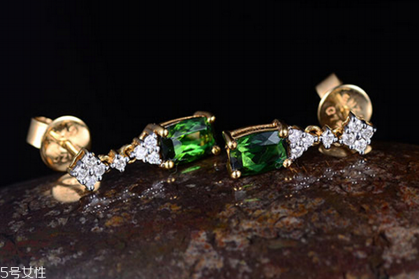 enzo是什么檔次 戴出你的專屬氣質(zhì) enzo是什么檔次 戴出你的專屬氣質(zhì)