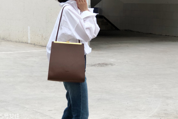 皮包開(kāi)裂怎么修復(fù) 用這幾招 皮包開(kāi)裂怎么修復(fù) 用這幾招