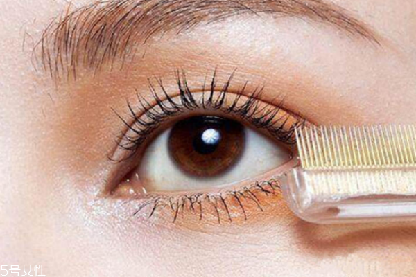 為什么睫毛刷不好 這些細(xì)節(jié)總是疏忽 為什么睫毛刷不好 這些細(xì)節(jié)總是疏忽