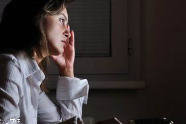 女性熬夜的危害？那些不為人知的秘密
