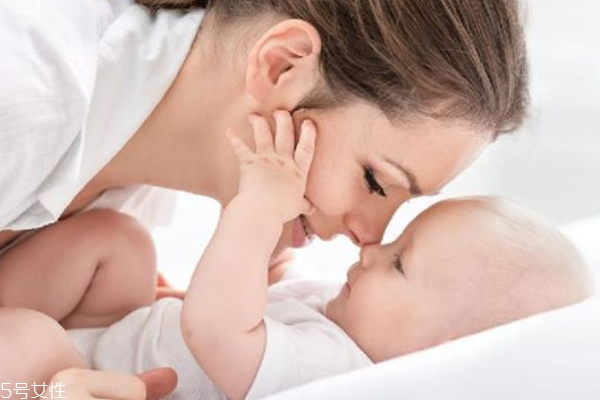 產婦滿月為什么要發(fā)汗  滿月發(fā)汗方法推薦