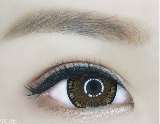 雙眼皮貼老是翻出來怎么辦 貼出自然持久雙眼皮 雙眼皮貼老是翻出來怎么辦 貼出自然持久雙眼皮