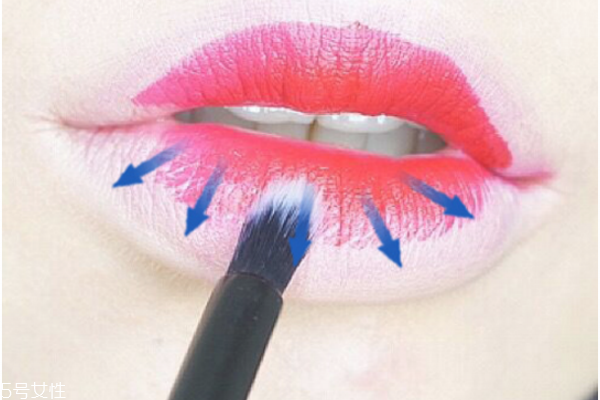 花瓣唇怎么畫 花瓣唇畫法 花瓣唇怎么畫 花瓣唇畫法