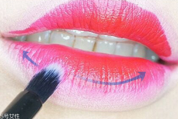花瓣唇怎么畫 花瓣唇畫法 花瓣唇怎么畫 花瓣唇畫法