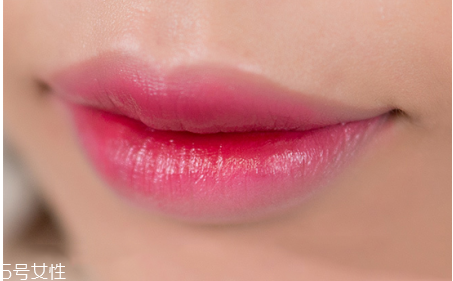 花瓣唇怎么畫 花瓣唇畫法 花瓣唇怎么畫 花瓣唇畫法
