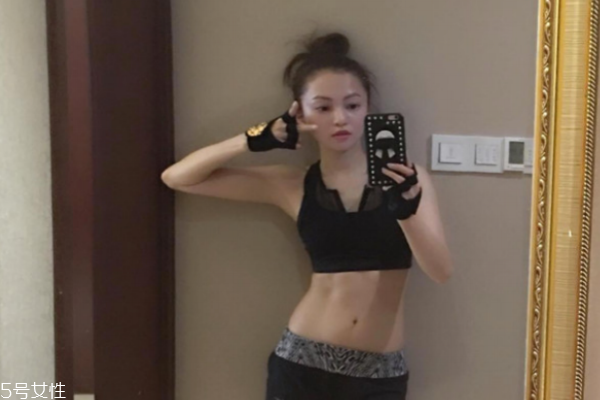 來(lái)月經(jīng)怎么減肥最有效 關(guān)鍵9天事半功倍 來(lái)月經(jīng)怎么減肥最有效 關(guān)鍵9天事半功倍