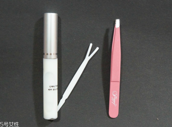 雙眼皮貼老是翻出來怎么辦 貼出自然持久雙眼皮 雙眼皮貼老是翻出來怎么辦 貼出自然持久雙眼皮