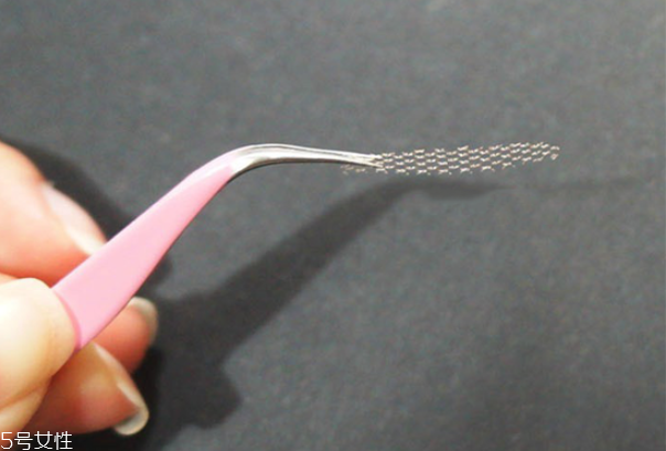 雙眼皮貼老是翻出來怎么辦 貼出自然持久雙眼皮 雙眼皮貼老是翻出來怎么辦 貼出自然持久雙眼皮