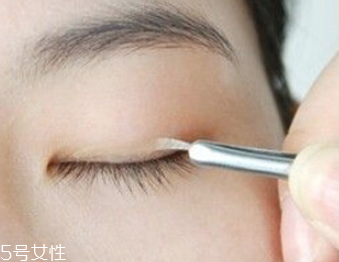 雙眼皮貼哪個牌子最好 告別無神雙眼 雙眼皮貼哪個牌子最好 告別無神雙眼