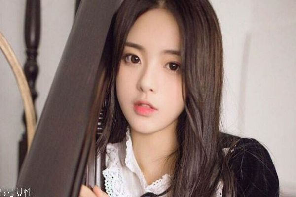 為什么嘴巴總是長痘痘 反復(fù)滋長4個原因