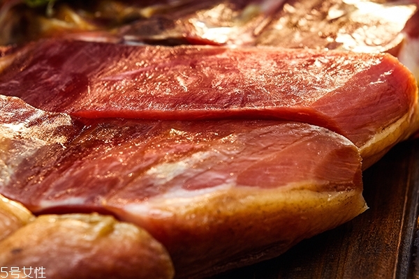 火腿怎么切 是有技巧的 火腿怎么切 是有技巧的