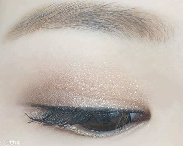 雙眼皮貼老是翻出來怎么辦 貼出自然持久雙眼皮 雙眼皮貼老是翻出來怎么辦 貼出自然持久雙眼皮