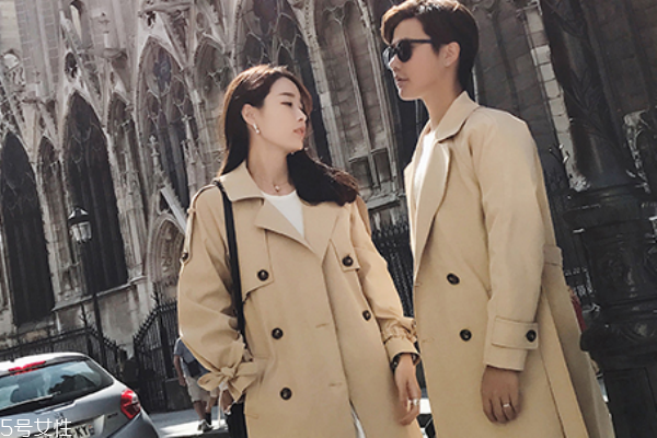 風衣染色怎么洗掉 用這些方法 風衣染色怎么洗掉 用這些方法