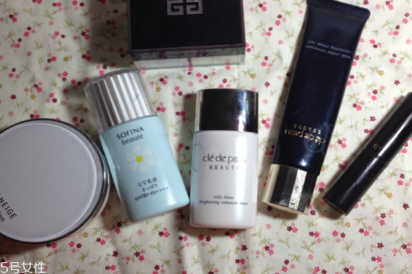 草莓鼻用什么護膚品 4招迷倒男神so easy 草莓鼻用什么護膚品 4招迷倒男神so easy