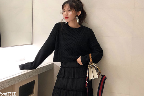 針織衫脫線了怎么補 要看脫線嚴重程度 針織衫脫線了怎么補 要看脫線嚴重程度