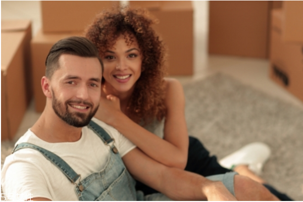 孕婦可以用吹風(fēng)機吹頭發(fā)嗎 孕婦盡量少使用 孕婦可以用吹風(fēng)機吹頭發(fā)嗎 孕婦盡量少使用