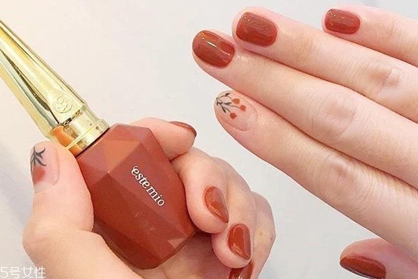 紅色美甲圖片2018款式 不艷麗也不俗氣的紅色 紅色美甲圖片2018款式 不艷麗也不俗氣的紅色