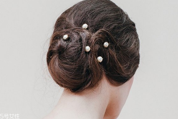 jennifer behr是什么牌子 純手工發(fā)飾品牌 jennifer behr是什么牌子 純手工發(fā)飾品牌