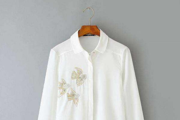 女式襯衫百變搭配，怎么穿這么好看