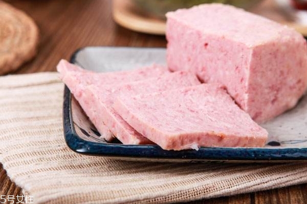 午餐肉罐頭怎么開 方法很簡單 午餐肉罐頭怎么開 方法很簡單