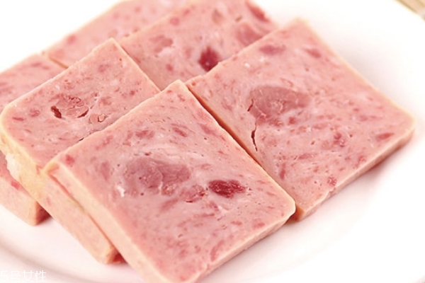 午餐肉是什么肉 主要是豬肉 午餐肉是什么肉 主要是豬肉