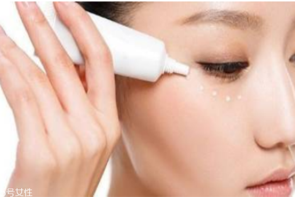 正確的護(hù)膚步驟是什么 正確的夜間護(hù)膚步驟 正確的護(hù)膚步驟是什么 正確的夜間護(hù)膚步驟