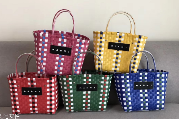 marni菜籃子真假辨別 要認(rèn)清正品 marni菜籃子真假辨別 要認(rèn)清正品