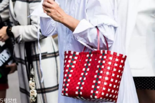 marni菜籃子哪里買 不是所有專柜都有 marni菜籃子哪里買 不是所有專柜都有