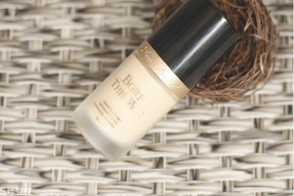 干皮秋冬粉底液推薦 冬季滋潤底妝產品