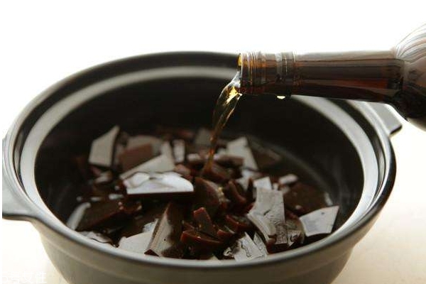 秋季能吃阿膠嗎 秋季吃它好處多 秋季能吃阿膠嗎 秋季吃它好處多