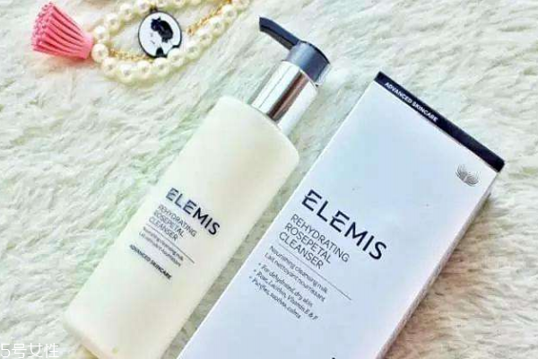 護(hù)膚第一步是什么 不注意用多貴化妝品都沒用 護(hù)膚第一步是什么 不注意用多貴化妝品都沒用