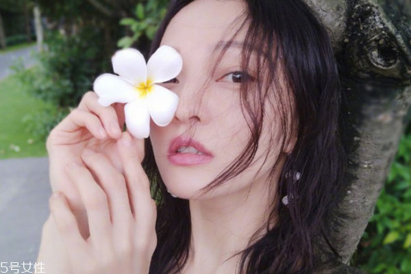 黑眼圈怎么遮住 3秘訣還你原生肌膚 黑眼圈怎么遮住 3秘訣還你原生肌膚