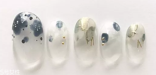 高人氣暈染美甲圖片 這幾款讓你的氣質(zhì)暴增 高人氣暈染美甲圖片 這幾款讓你的氣質(zhì)暴增