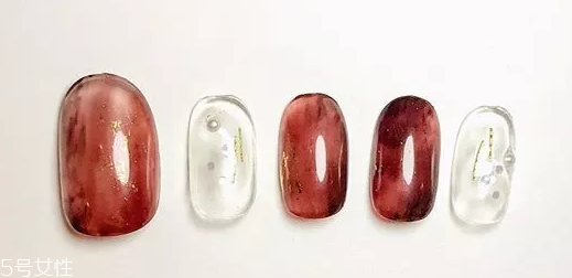 高人氣暈染美甲圖片 這幾款讓你的氣質(zhì)暴增 高人氣暈染美甲圖片 這幾款讓你的氣質(zhì)暴增