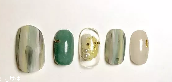 高人氣暈染美甲圖片 這幾款讓你的氣質(zhì)暴增 高人氣暈染美甲圖片 這幾款讓你的氣質(zhì)暴增