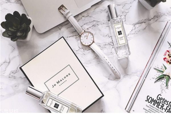 祖馬龍黑莓月桂好聞嗎 祖馬龍黑莓與月桂香調(diào) 祖馬龍黑莓月桂好聞嗎 祖馬龍黑莓與月桂香調(diào)