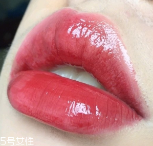 阿瑪尼黑管514適合黃皮嗎 這支山楂色不挑皮 阿瑪尼黑管514適合黃皮嗎 這支山楂色不挑皮