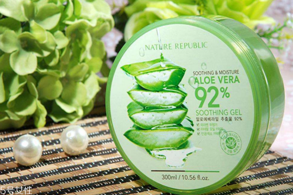 蘆薈膠搓泥怎么回事 4大原因?qū)е履酄钗? alt=